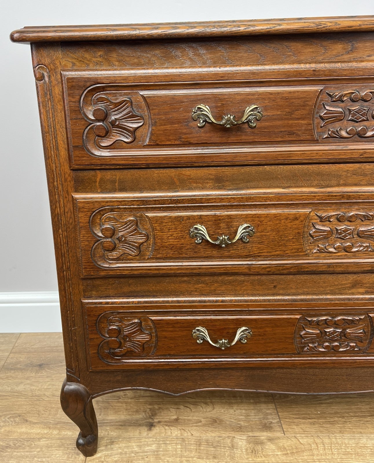 Chest of Drawers Vintage French Louis XVI Style Oak Carved Cabinet LOT 49205
