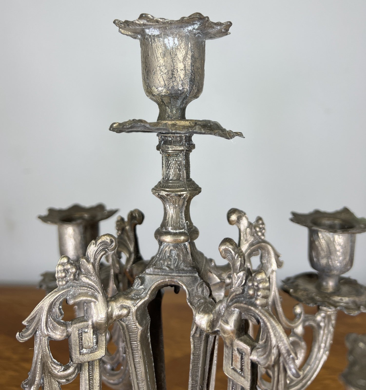 Candelabra Vintage French Style Metal Five Arm Table Centrepiece LOT 46718