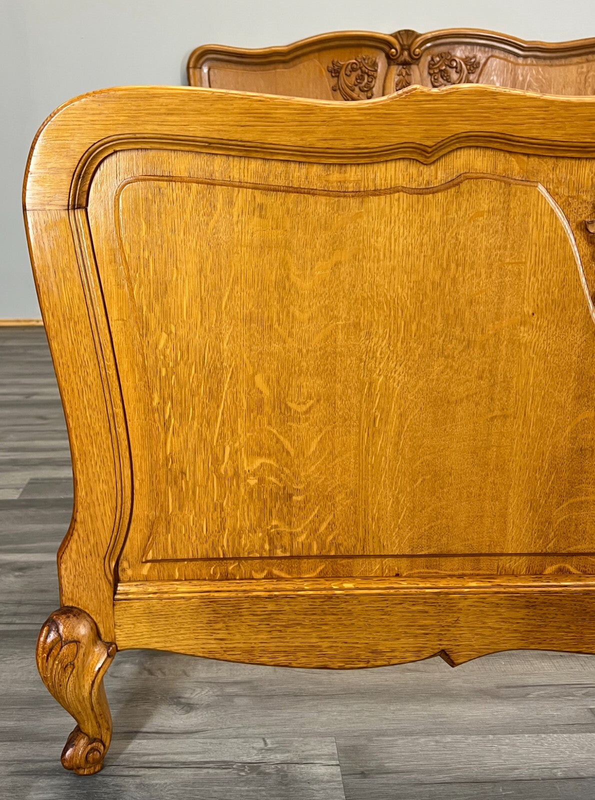 Bed Antique French Louis XVI Oak Double Bed Frame Carved Headboard LOT 36626