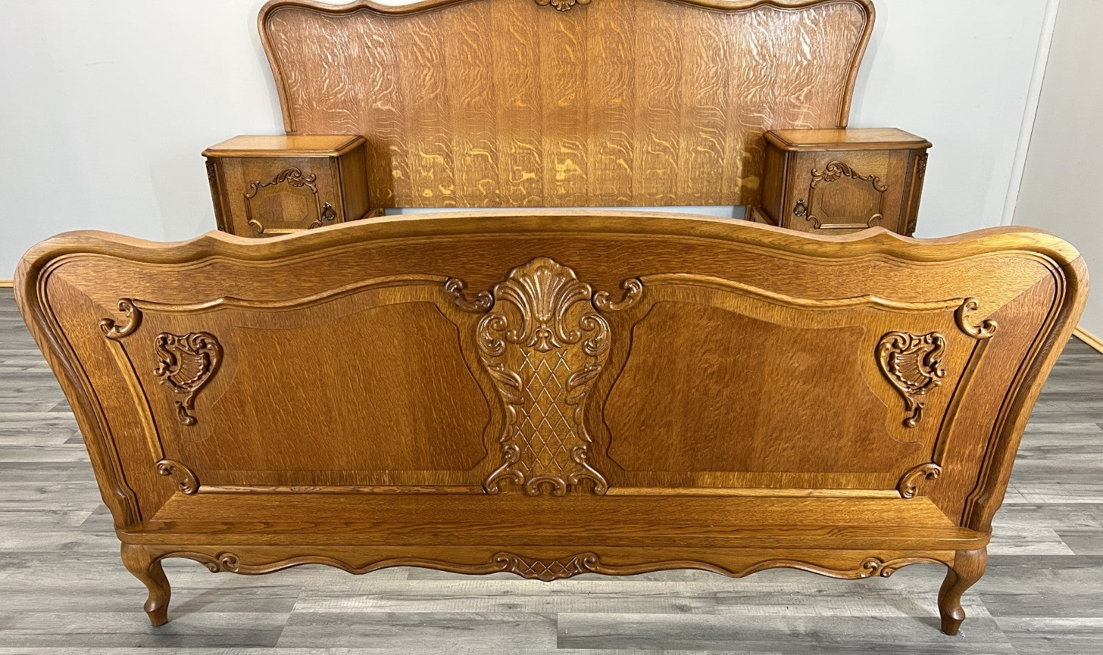 Bed Vintage French Louis Double Bed Frame Headboard with Bedside Tables LOT 47342