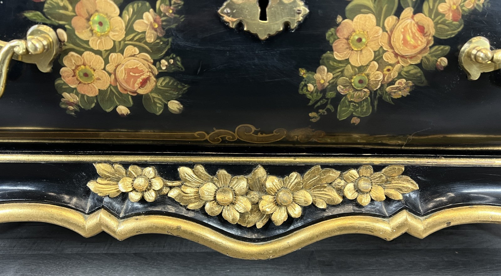 Cabinet Vintage French Style Painted Floral 3 Drawer Chest Sideboard LOT 43975