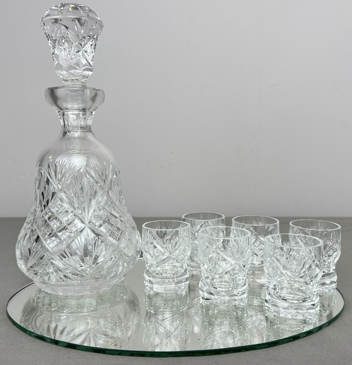 Carafe Set Vintage Style Crystal Cut 6 Shot Glasses and Tray LOT 6436