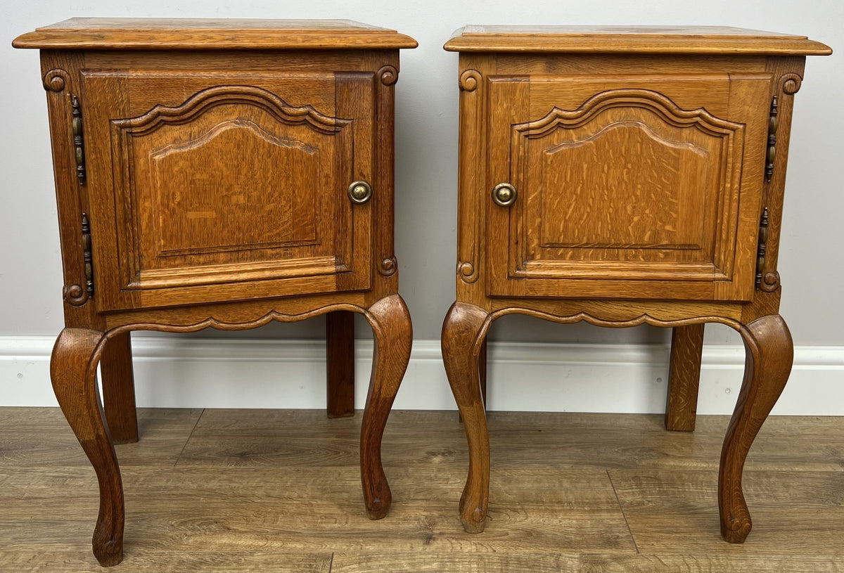 Pair of Bedside Tables Vintage French Louis Oak Nightstands Cabinets LOT 63072