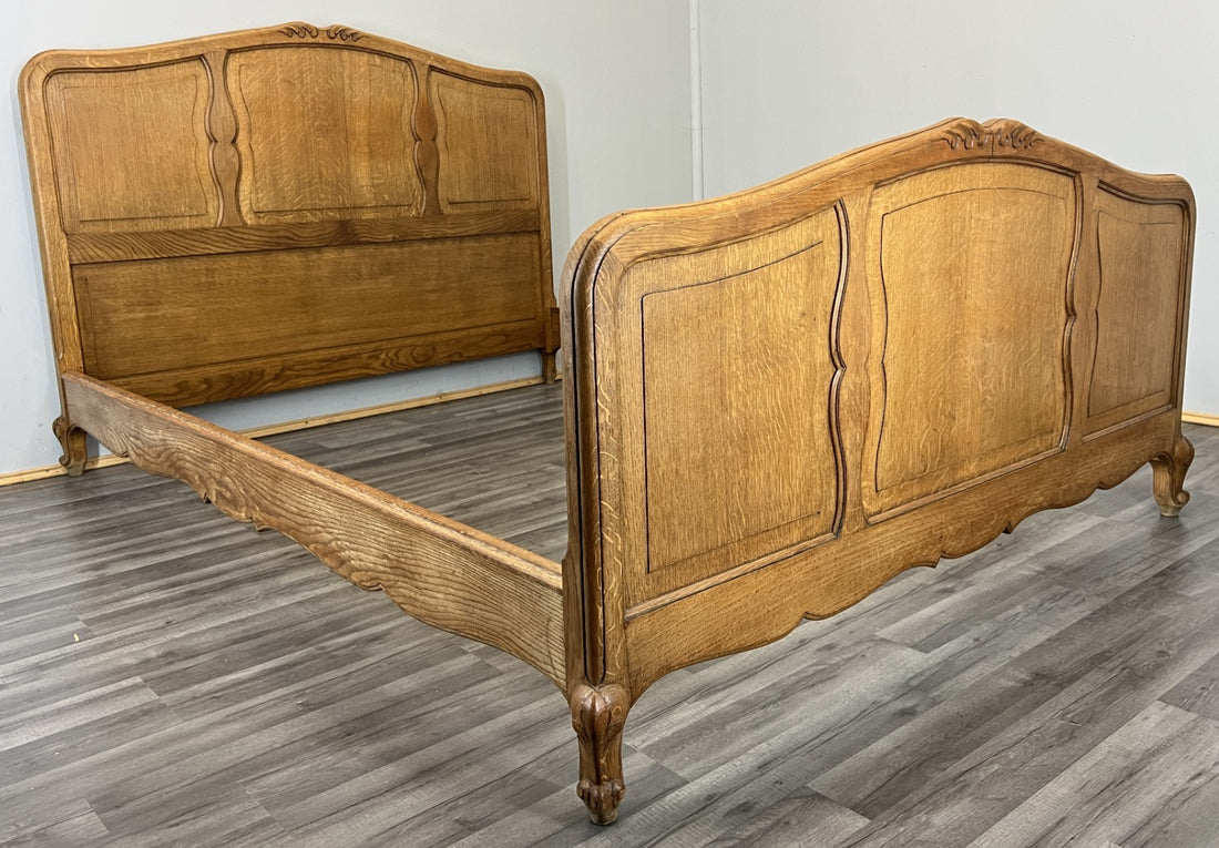 Bed Vintage French Louis XVI King Size Bed Frame Oak Carved Headboard LOT 47010