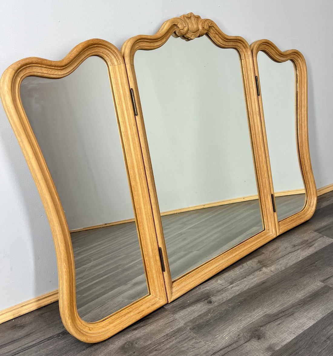 Mirror Vintage French Style Oak Triple Dressing Mirror Curved Frame LOT 40810