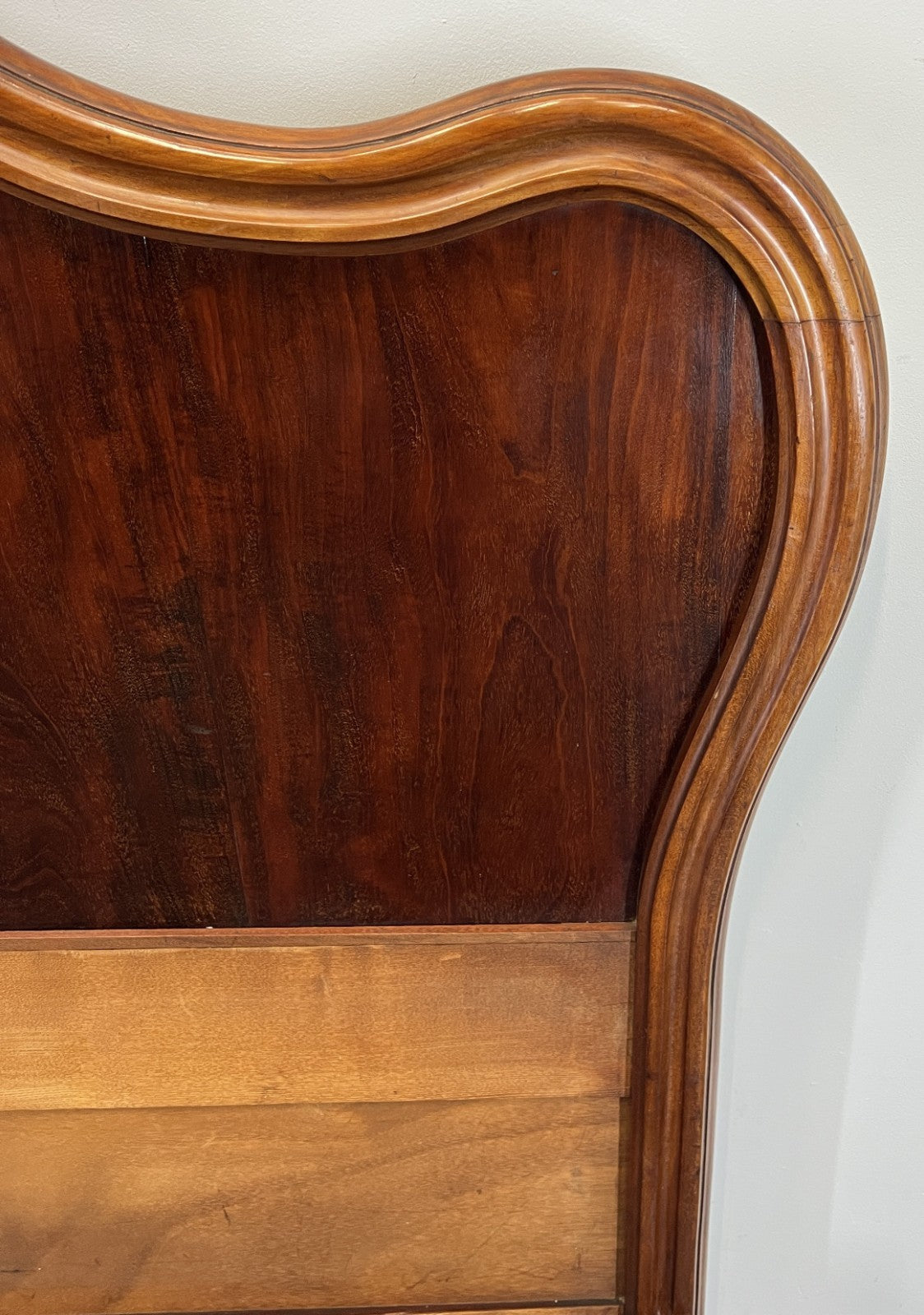 Bed Antique French Style Mahogany Double Bed Frame Carved Headboard LOT 473311