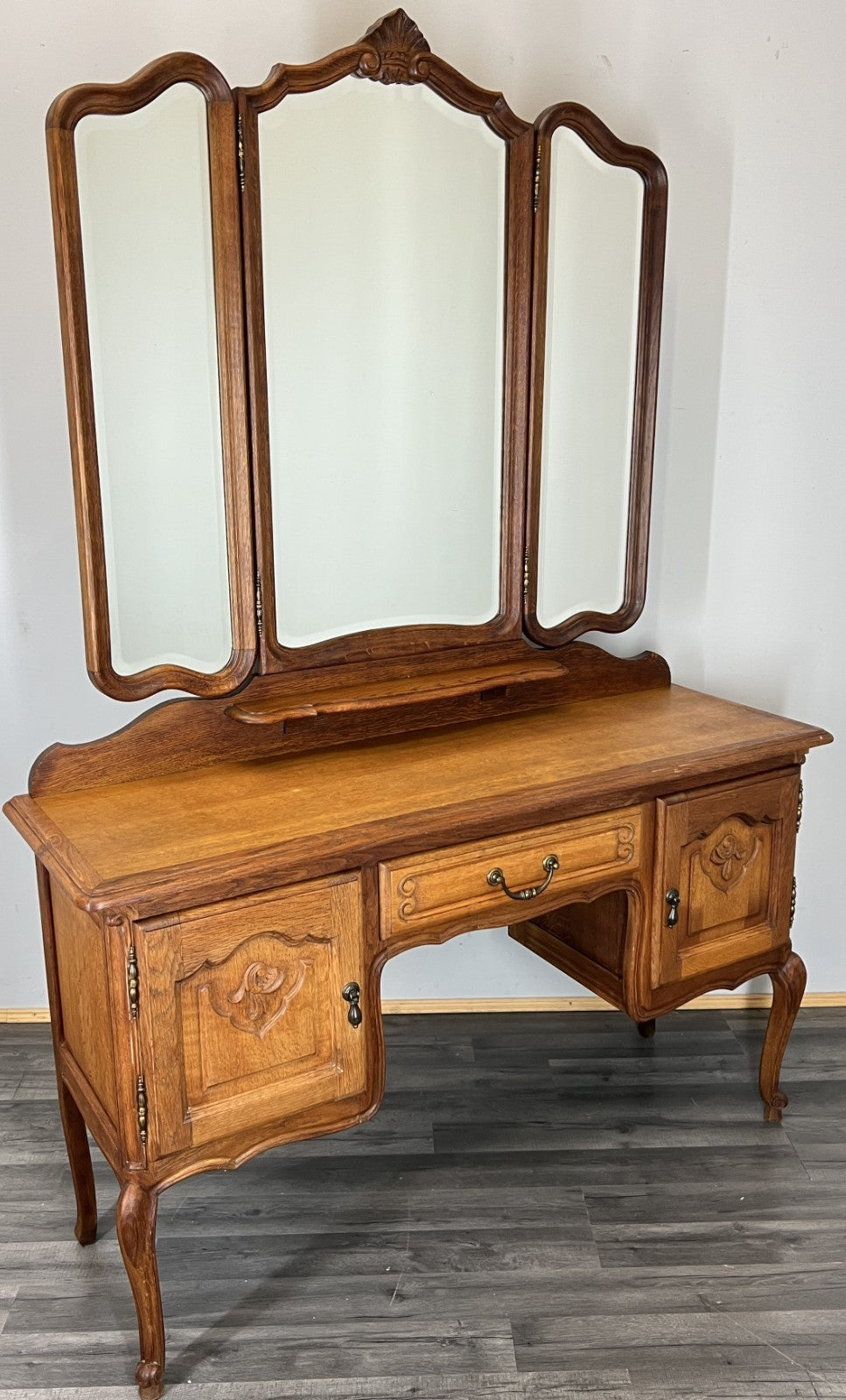 Vintage Dressing Table with Mirror French Oak Louis Vanity Table Makeup LOT 45580