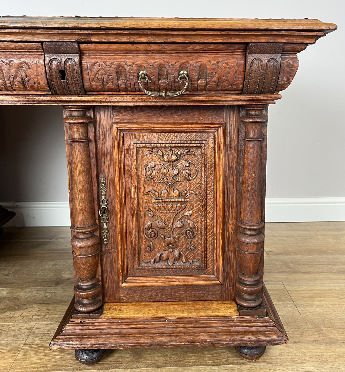 Desk Antique French Style Oak Double Sided Carved Pedestal Desk LOT 6514