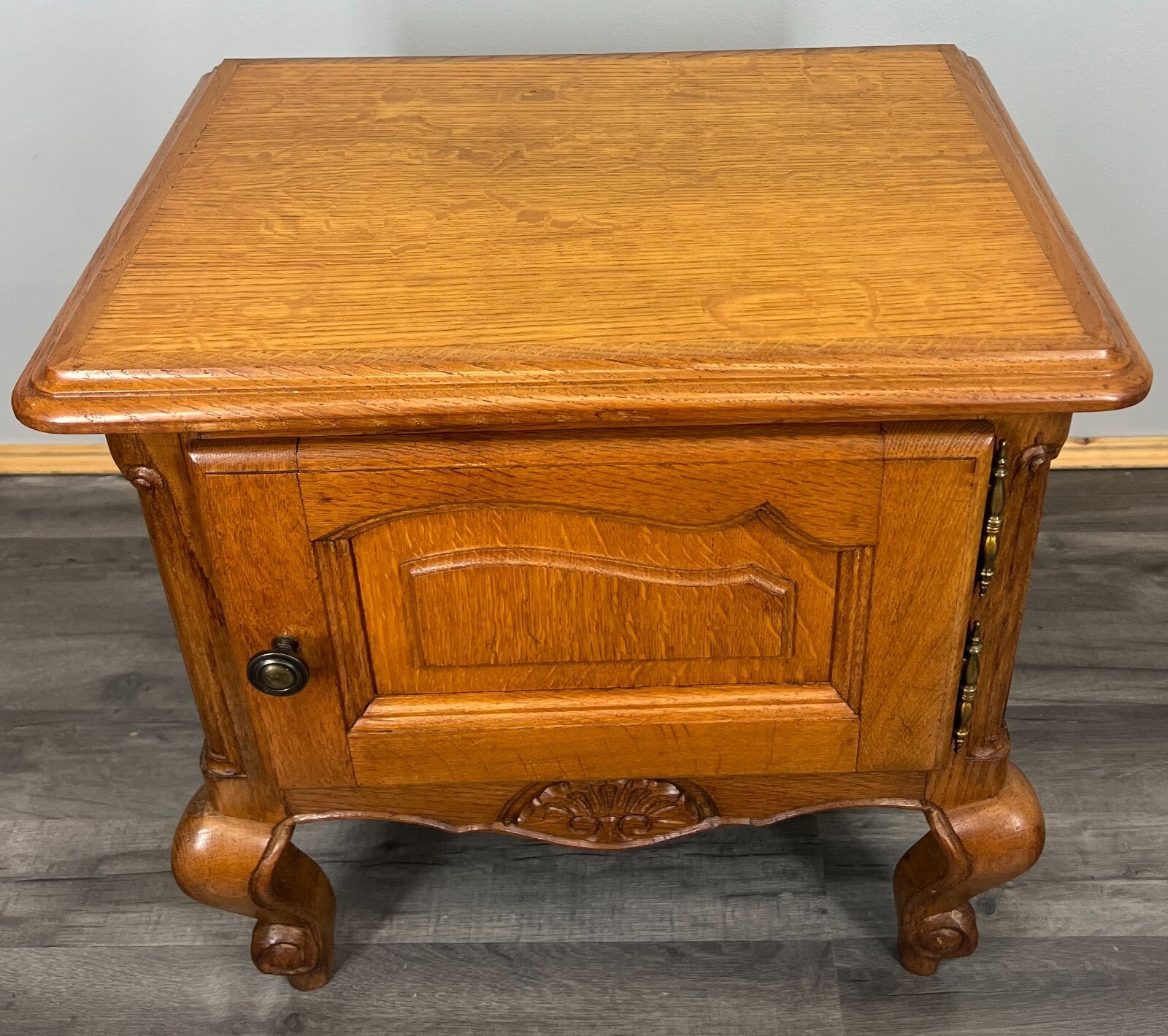 Pair of Bedside Tables Vintage French Louis Oak Nightstands Cabinets LOT 35184