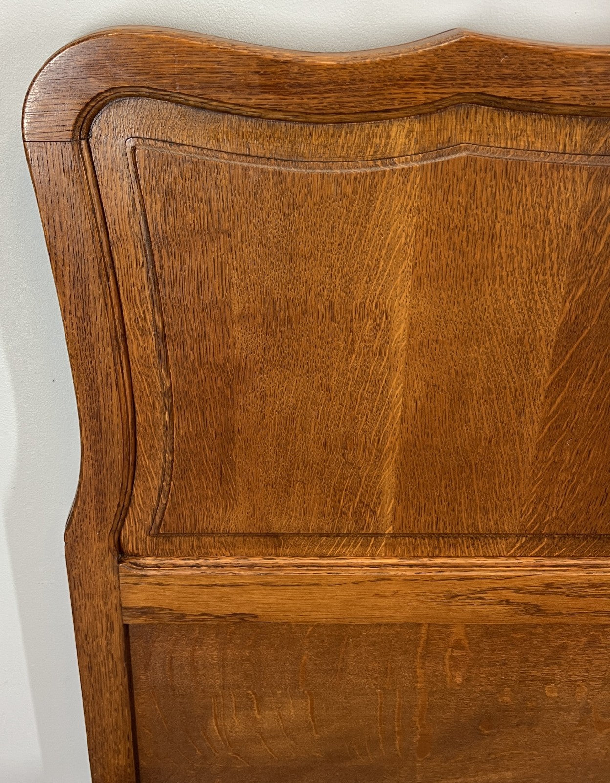 Bed Vintage French Louis XVI Double Bed Frame Oak Carved Headboard LOT 45868