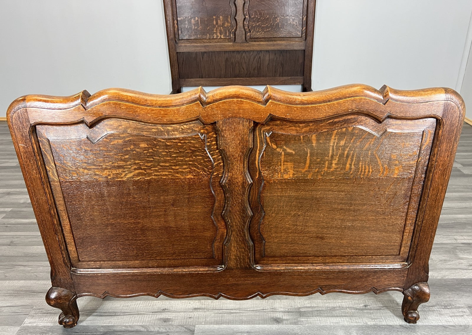 Bed Vintage French Louis XVI Single Bed Frame Oak Carved Headboard LOT 45923