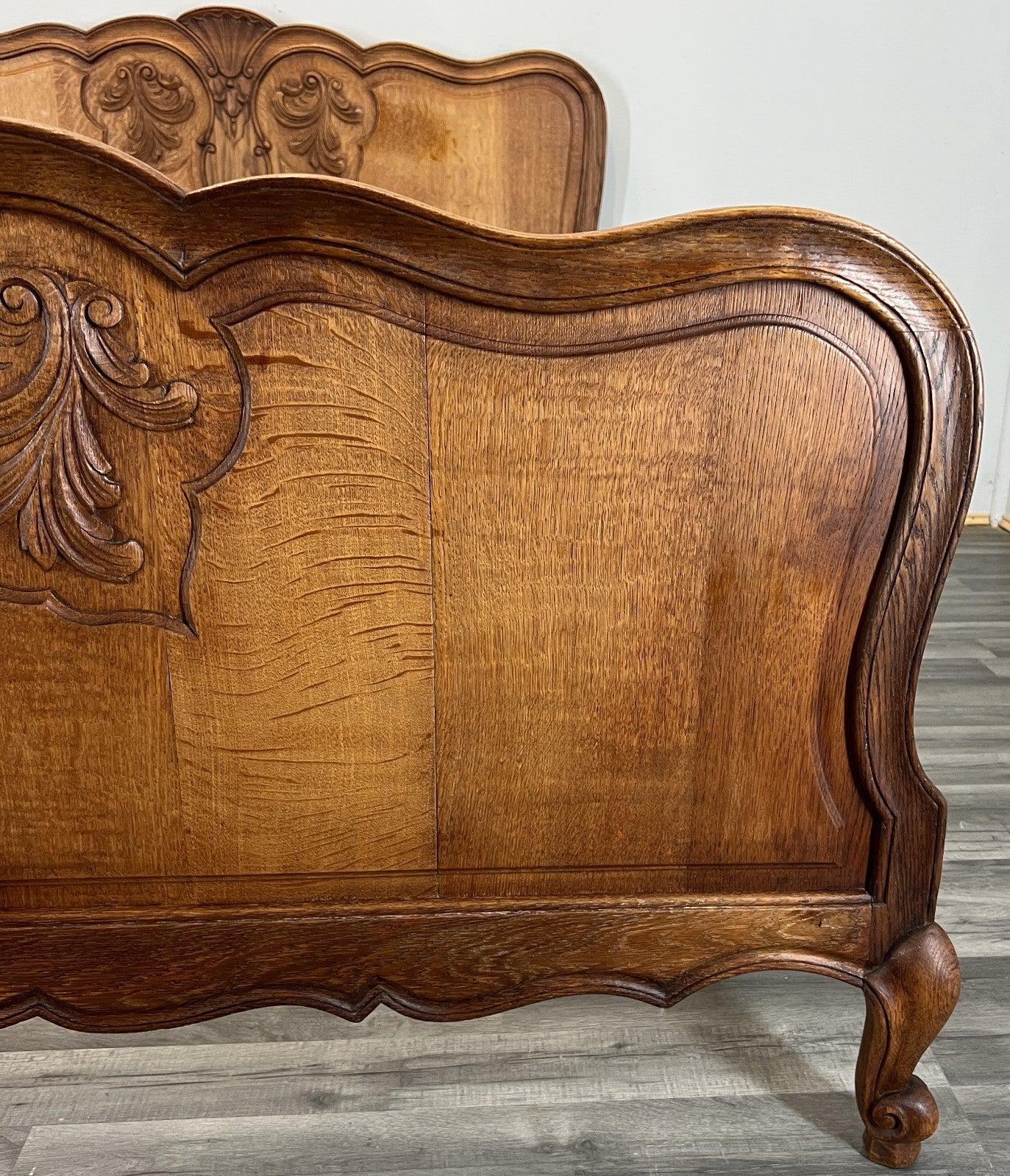 Bed Vintage French Louis XVI King Size Bed Frame Oak Carved Headboard LOT 46237