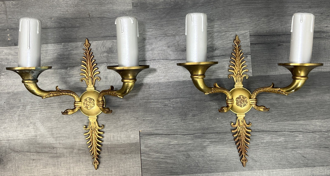 Pair of Wall Sconces Vintage French Style Ornate Decorative Lighting LOT 47710
