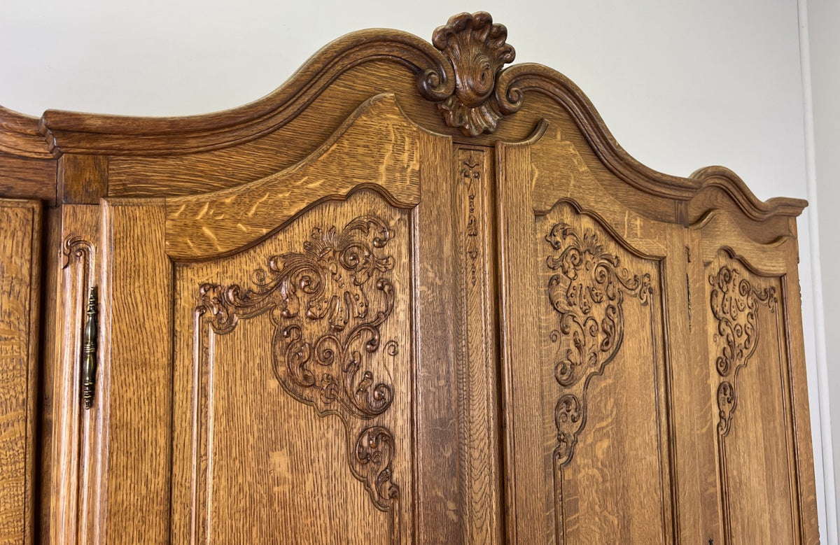 Wardrobe Vintage French Louis XVI Style Oak Four Door Carved Armoire LOT 6496
