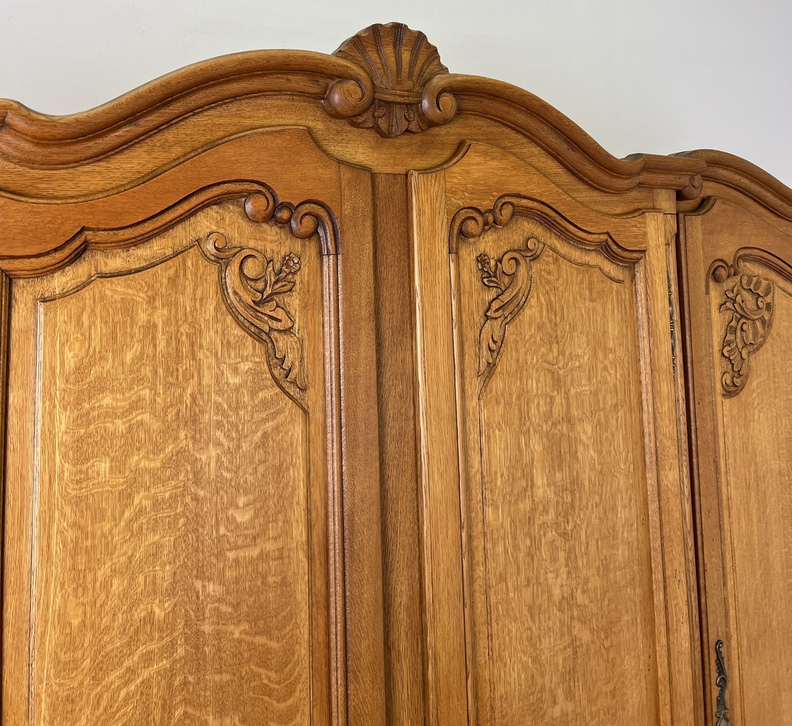 Wardrobe Vintage French Louis XVI Style Oak Four Door Carved Armoire LOT 64003