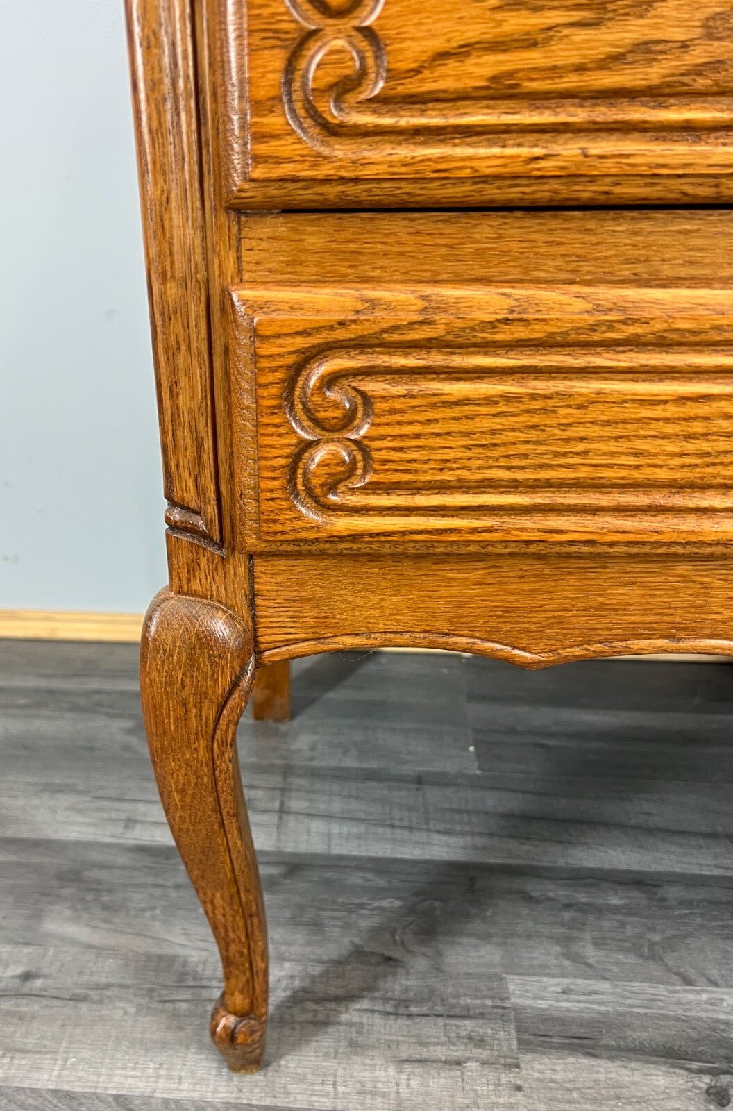Chest of Drawers Vintage French Louis XVI Style Oak Carved Cabinet LOT 37736