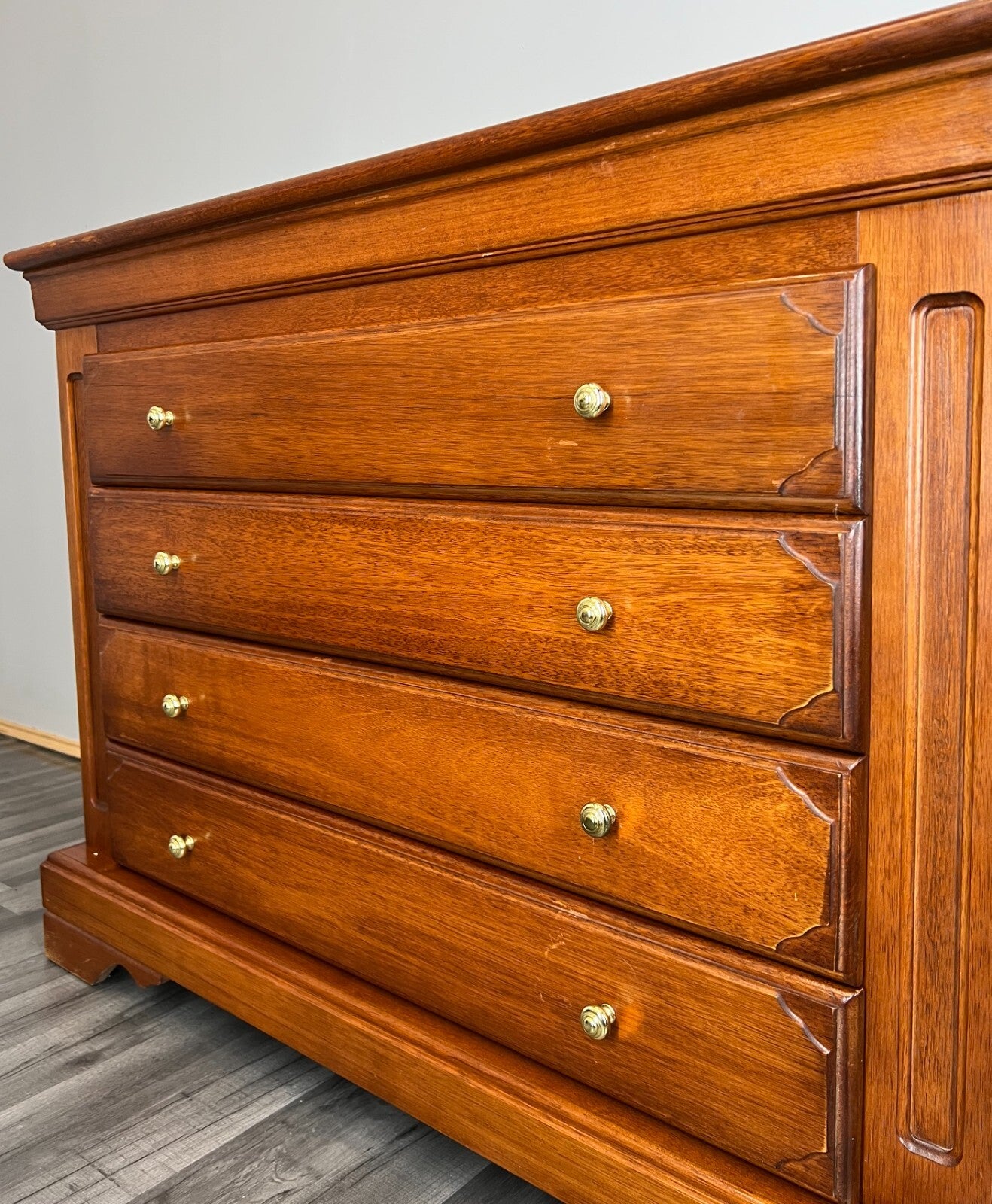 Chest of Drawers Vintage French Style Storage 4 Drawers Cabinet LOT 35983
