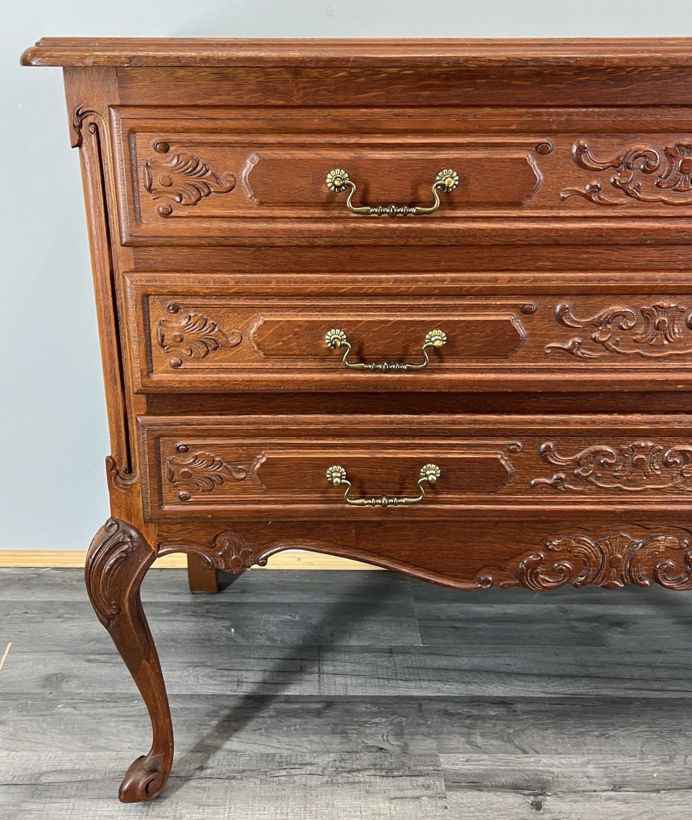 Chest of Drawers Vintage French Louis XVI Oak Carved 3 Drawer Cabinet LOT 43953