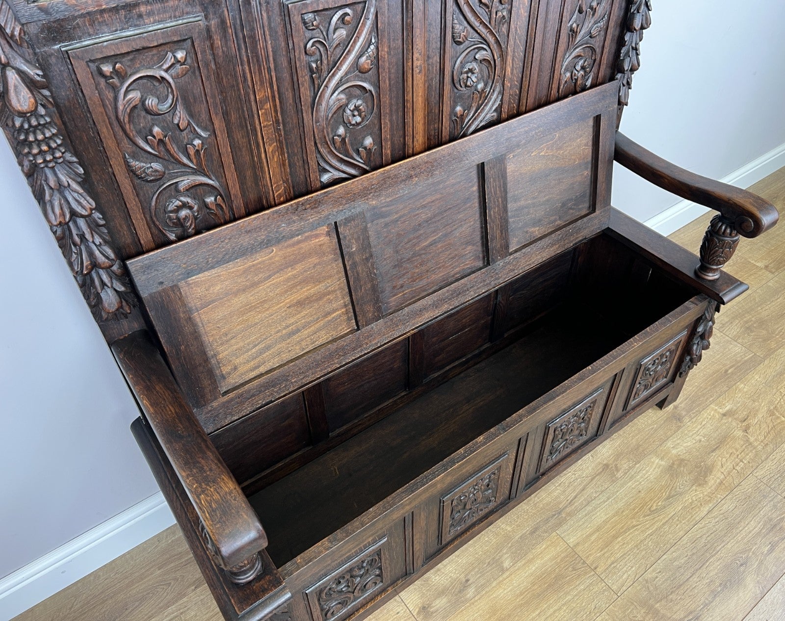 Monks Bench Antique French Style Oak Storage Hall Seat Coffee Bench LOT 62985