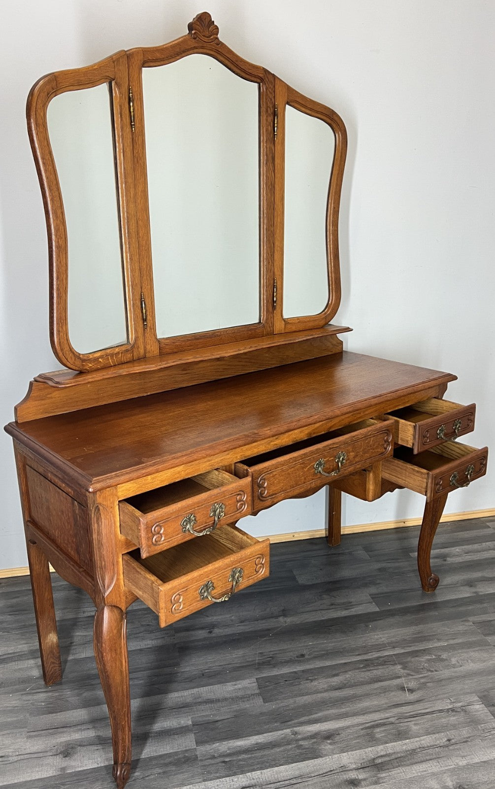 Vintage Dressing Table with Mirror French Oak Louis Vanity Table Makeup LOT 455913