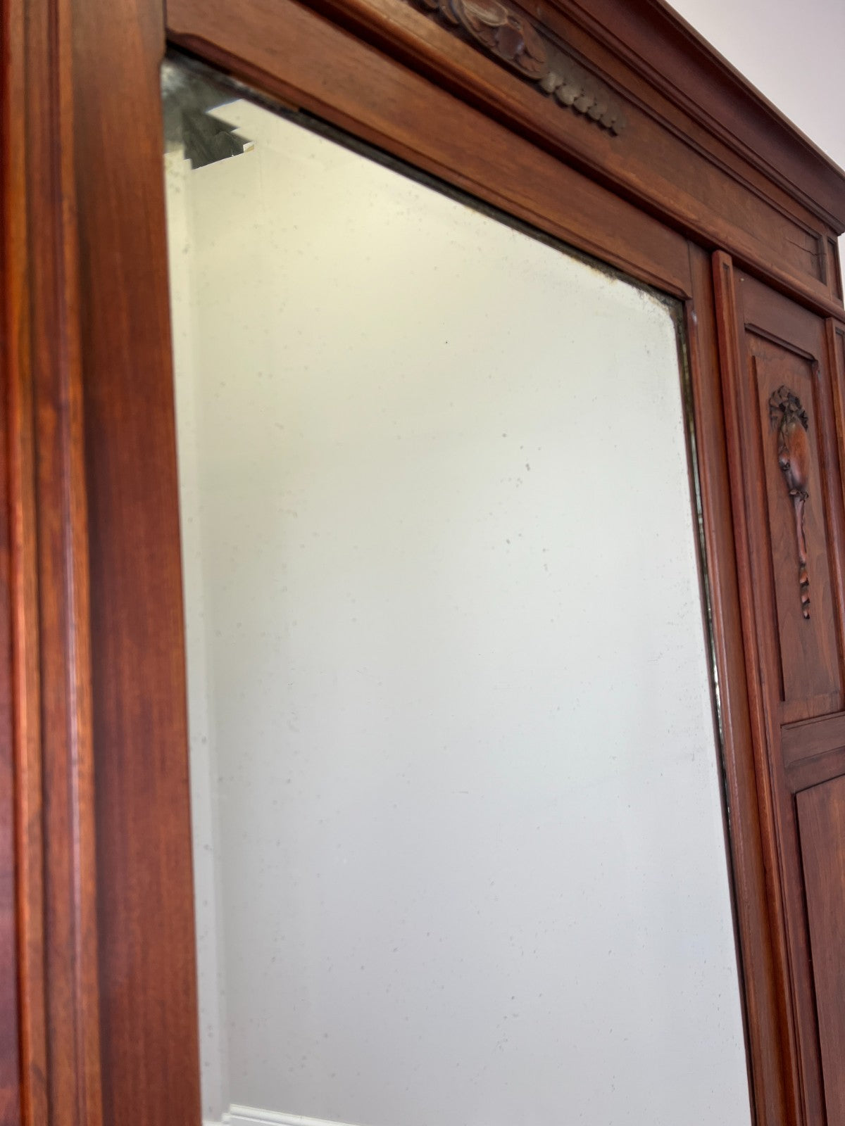 Wardrobe Antique French Walnut Two Door Mirrored Carved Armoire Cabinet LOT 60837