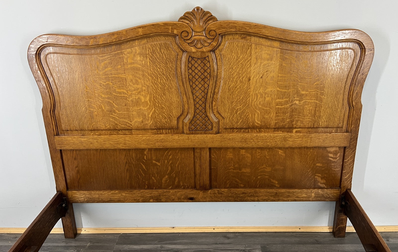 Bed Vintage French Louis XVI Double Bed Frame Oak Carved Headboard LOT 45885