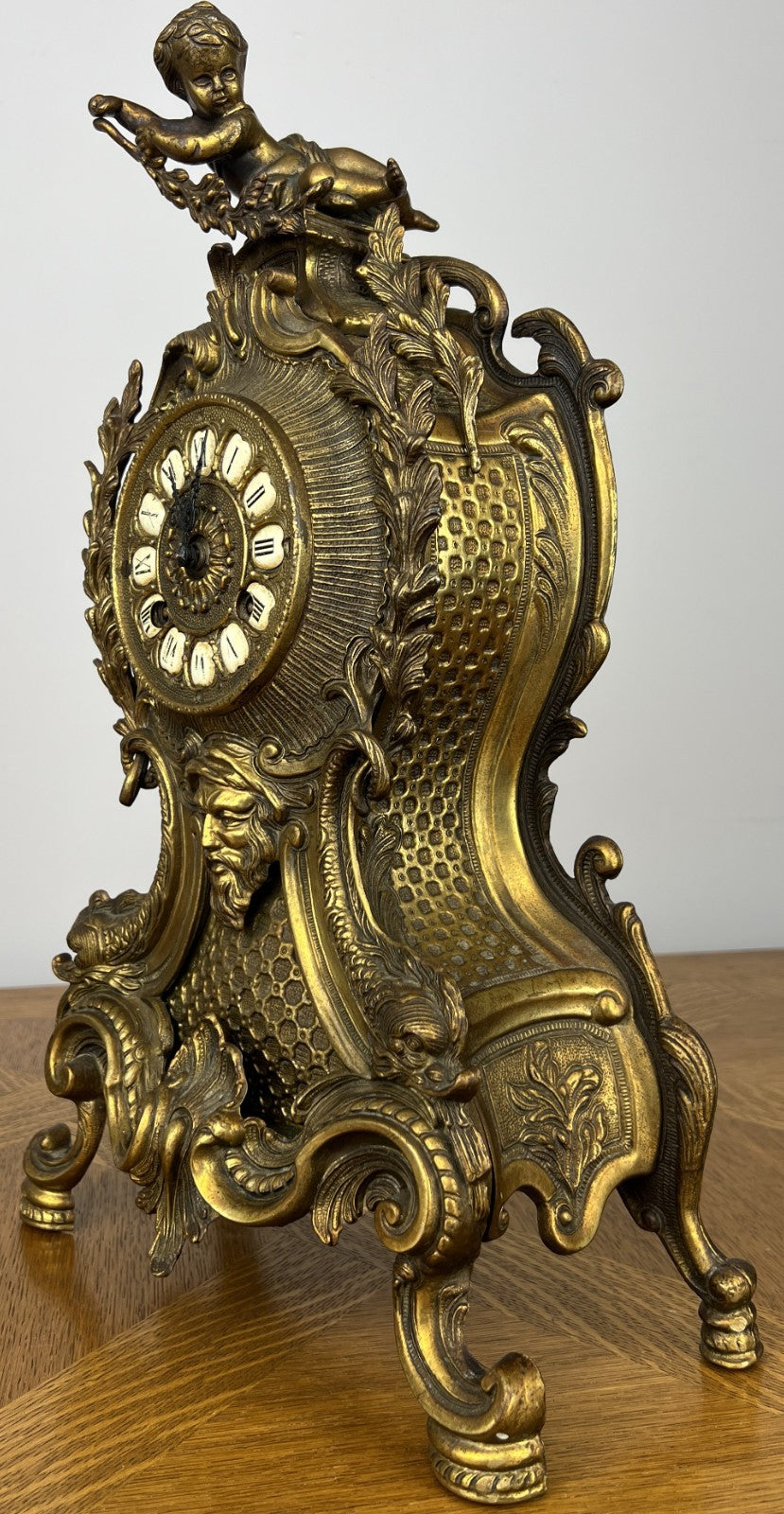 Clock Vintage French Brass Ornate Cherub Mantel Clock Decorative LOT 60360