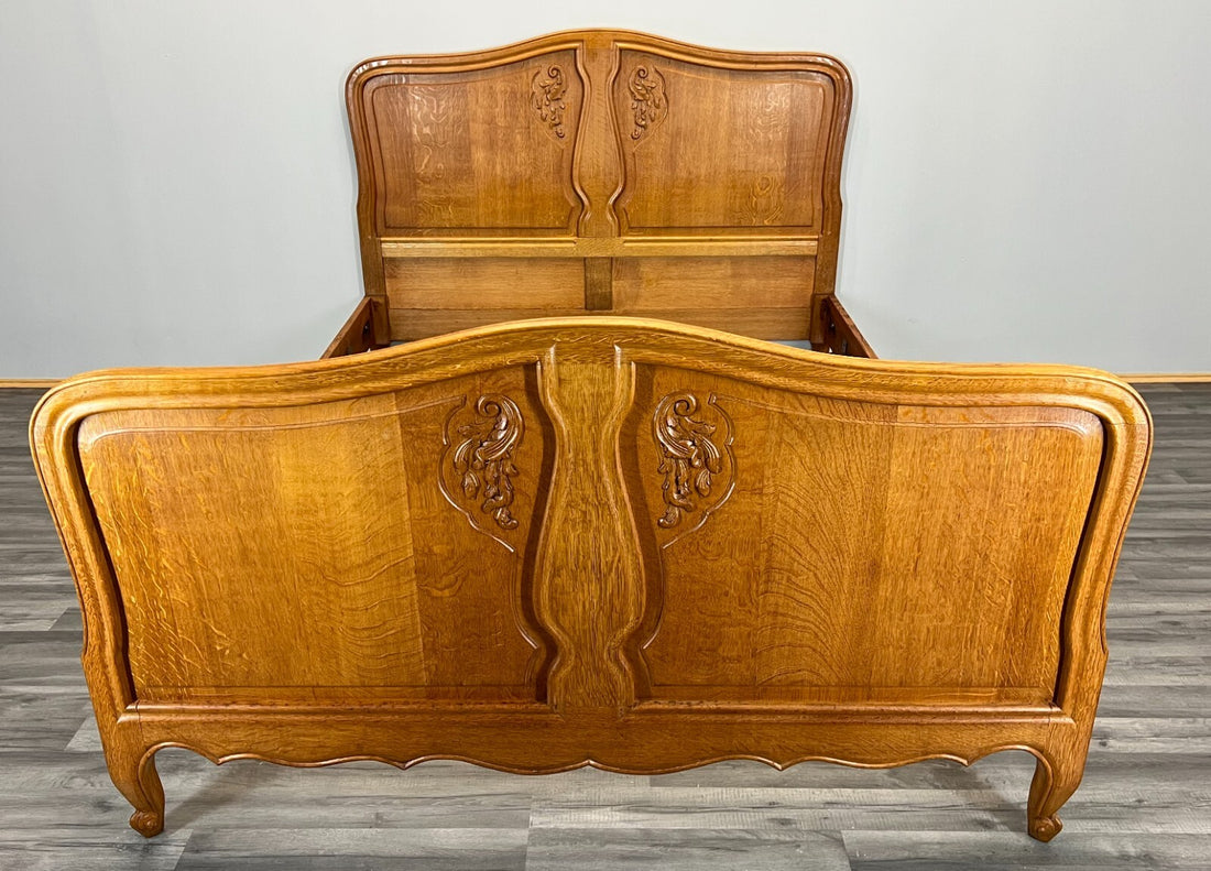 Bed Vintage French Louis XVI Double Bed Frame Oak Carved Headboard LOT 36540