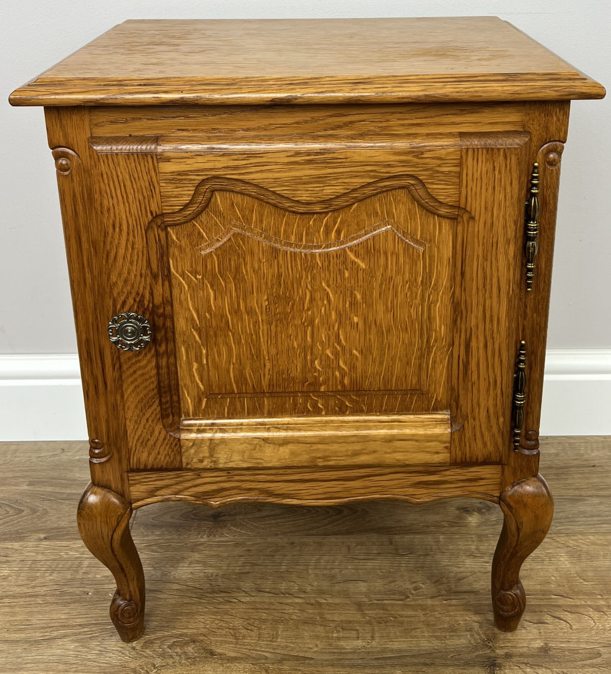 Pair of Bedside Tables Vintage French Louis Oak Nightstands Cabinets LOT 62953