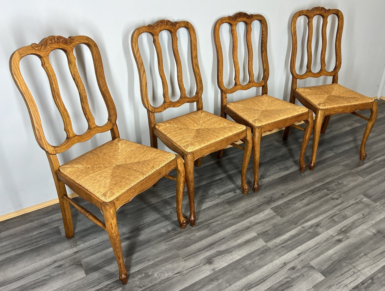 Chairs Vintage French Louis XVI Style Oak Upholstered Set of 4 Carved LOT 44031