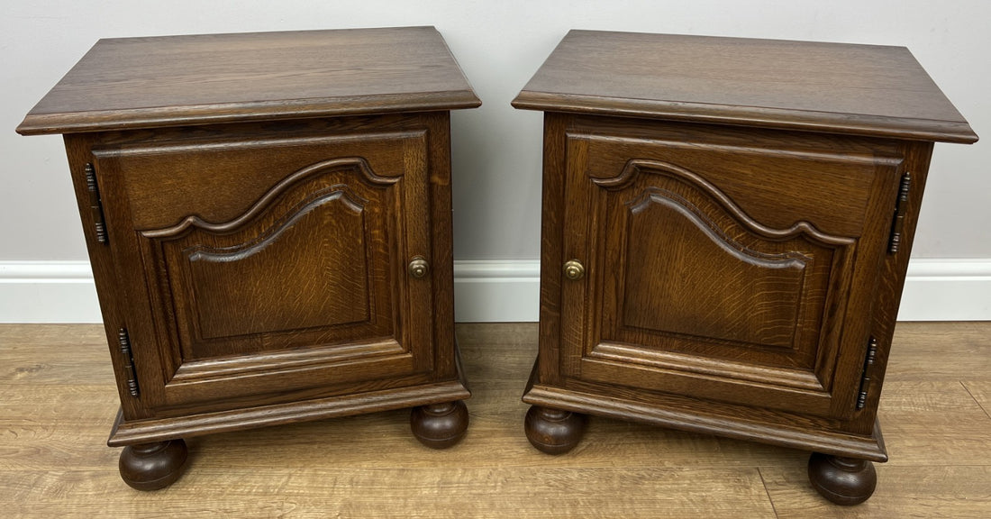 Pair of Bedside Tables Vintage French Style Nightstands Carved Cabinets LOT 49650