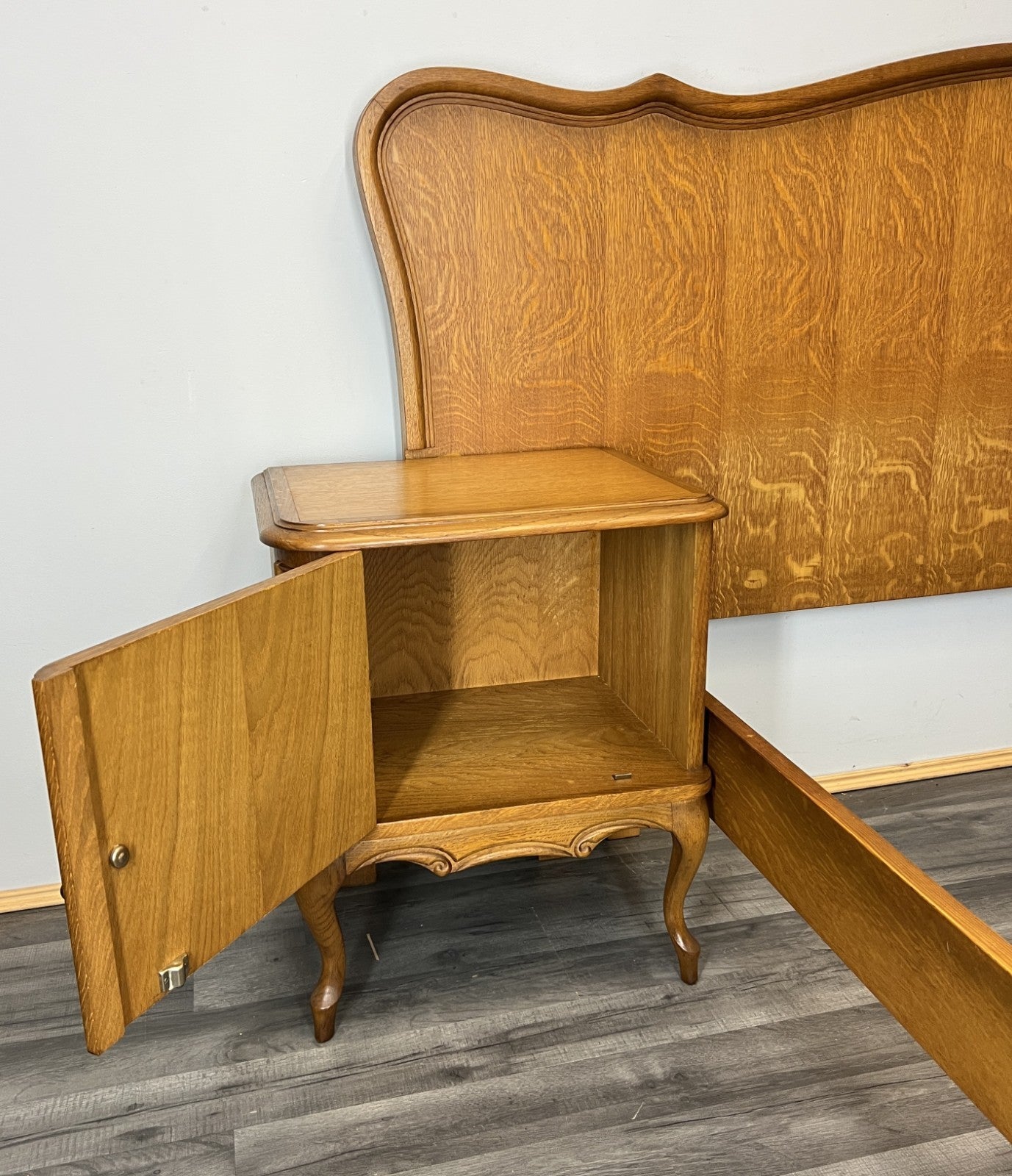 Bed Vintage French Louis Double Bed Frame Headboard with Bedside Tables LOT 473413