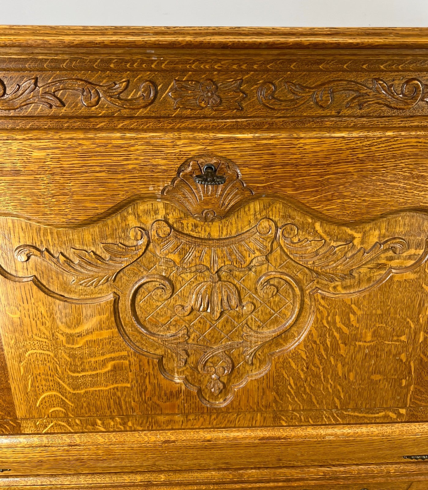 Cabinet Vintage French Louis XIV Style Carved Drop Front Oak Sideboard LOT 26514