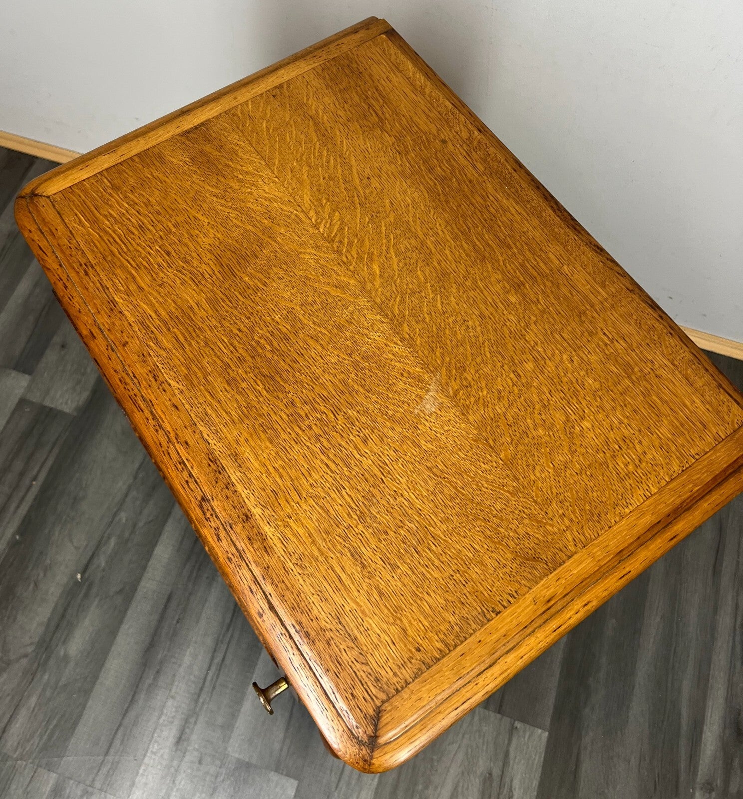 Pair of Bedside Tables Vintage French Oak Nightstands Carved Cabinets LOT 346512