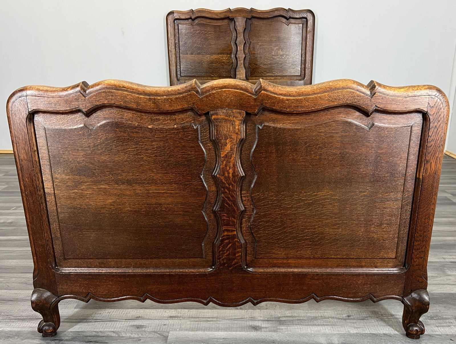 Bed Vintage French Louis XVI Single Bed Frame Oak Carved Headboard LOT 45942