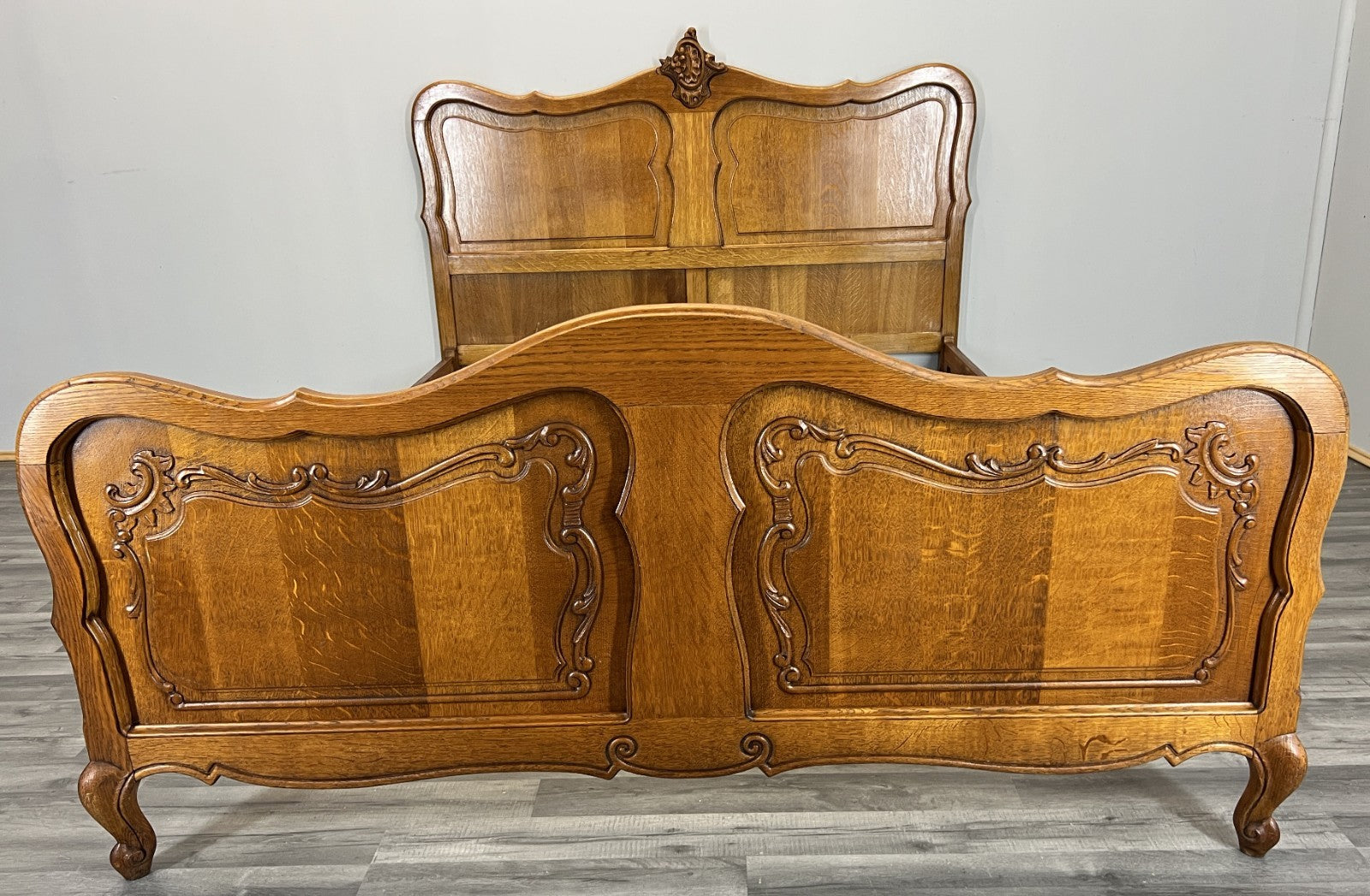 Bed Vintage French Louis XVI Double Bed Frame Oak Carved Headboard LOT 45982
