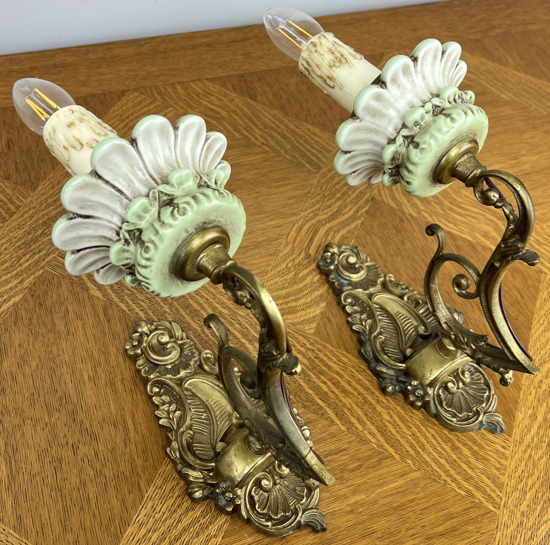 Pair of Wall Sconces Vintage French Style Ornate Decorative Lighting LOT 60720
