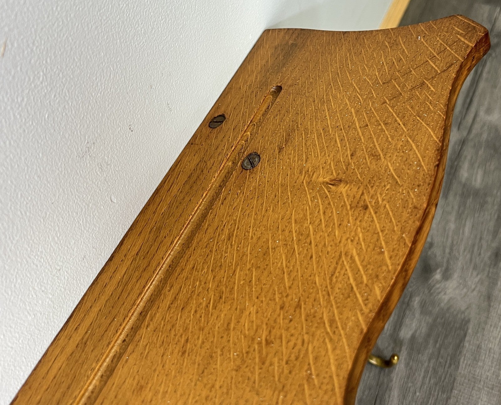 French Vintage Style Coat Rack Oak 5 Hooks Ornate Wall Shelf Coat LOT 469310