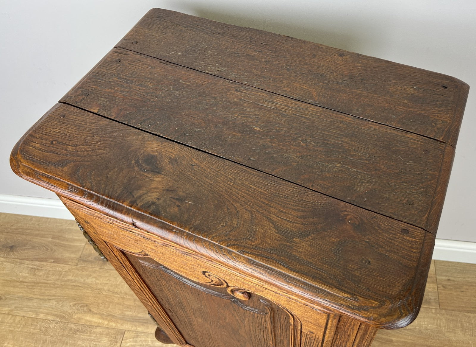 Cabinet Antique French Style Oak Sideboard with Carved Cupboard LOT 62559