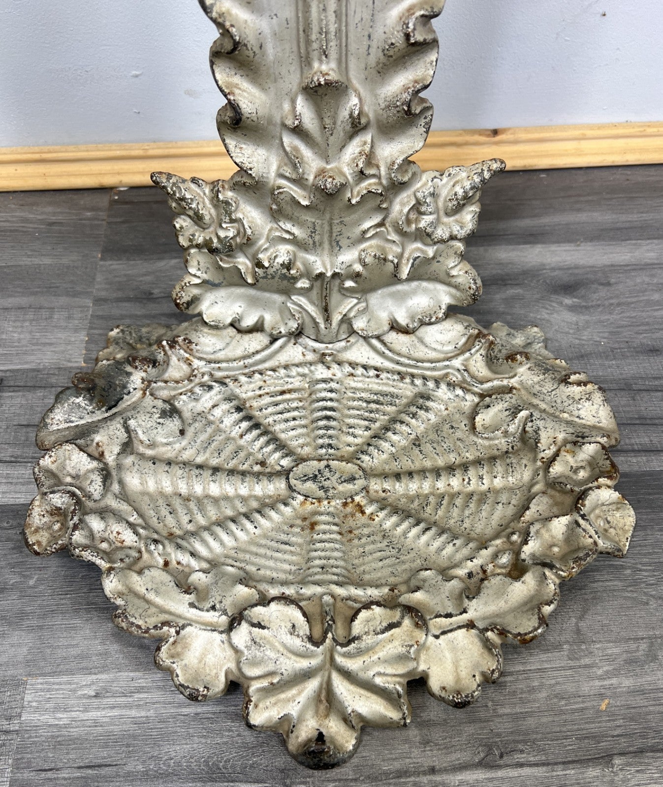 Umbrella Stand Vintage French Style Metal Ornate Hallway Stand LOT 47498