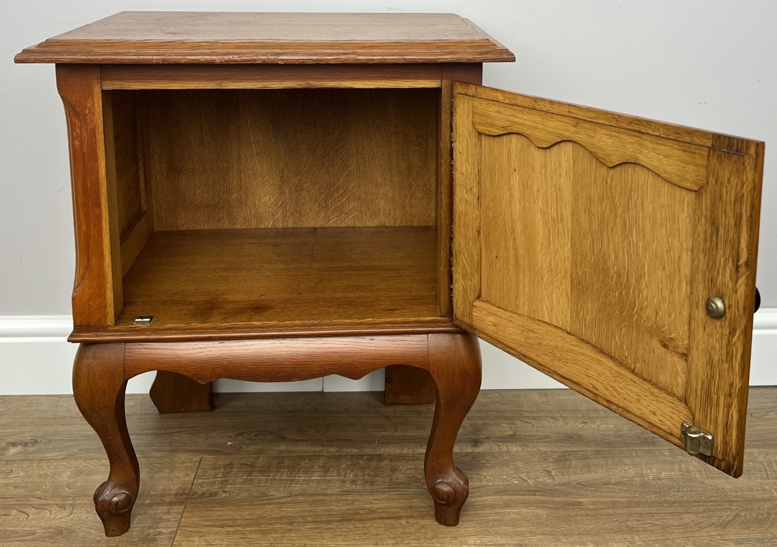 Pair of Bedside Tables Vintage French Louis Oak Nightstands Cabinets LOT 621910