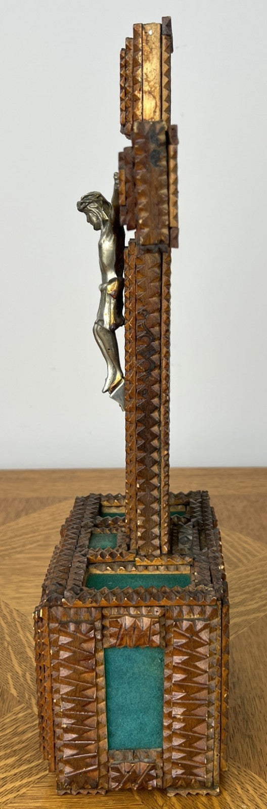 Crucifix Vintage French Style Walnut Religious Cross Metal Figurine LOT 60519