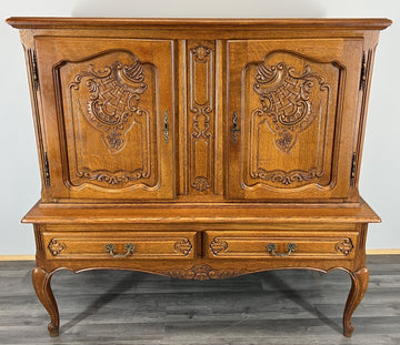 Cabinet Vintage French Louis XVI Oak Carved Sideboard with Drawers LOT 40150