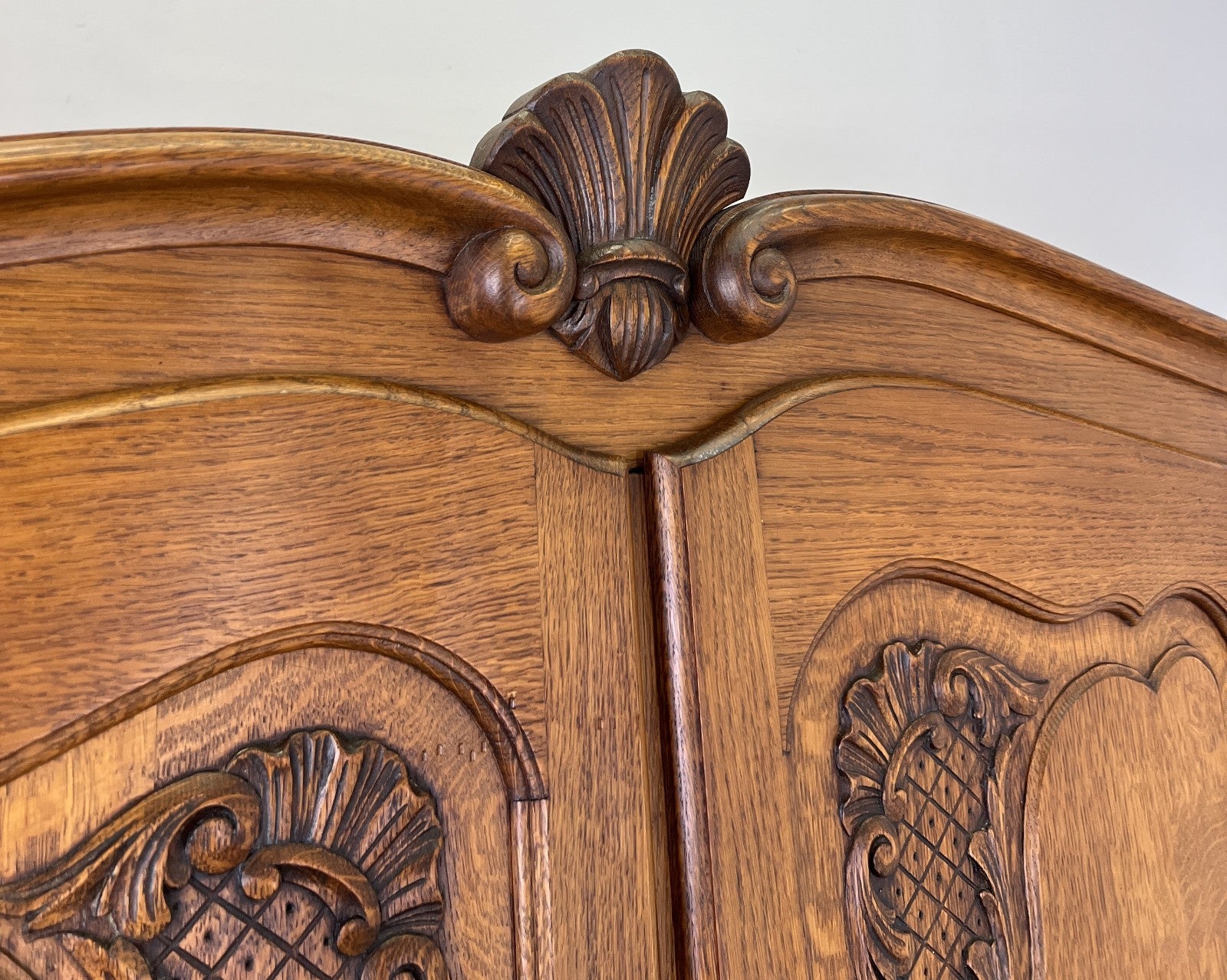 Wardrobe Vintage French Louis XVI Style Oak Four Door Carved Armoire LOT 61105