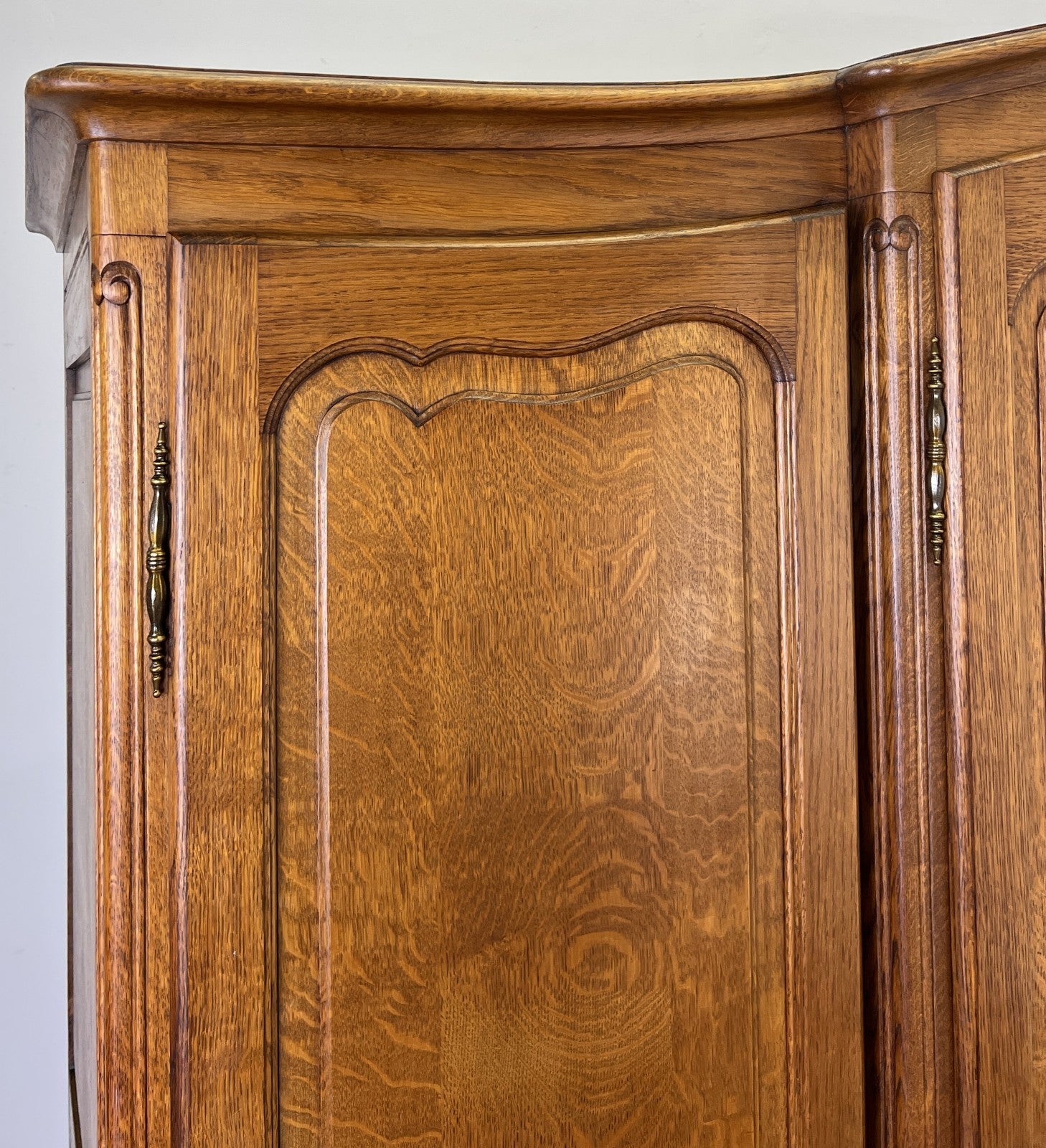Wardrobe Vintage French Louis XVI Style Oak Four Door Carved Armoire LOT 61103