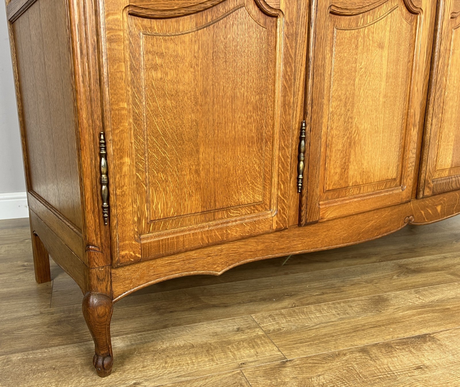 Wardrobe Vintage French Louis XVI Style Oak Four Door Carved Armoire LOT 64017