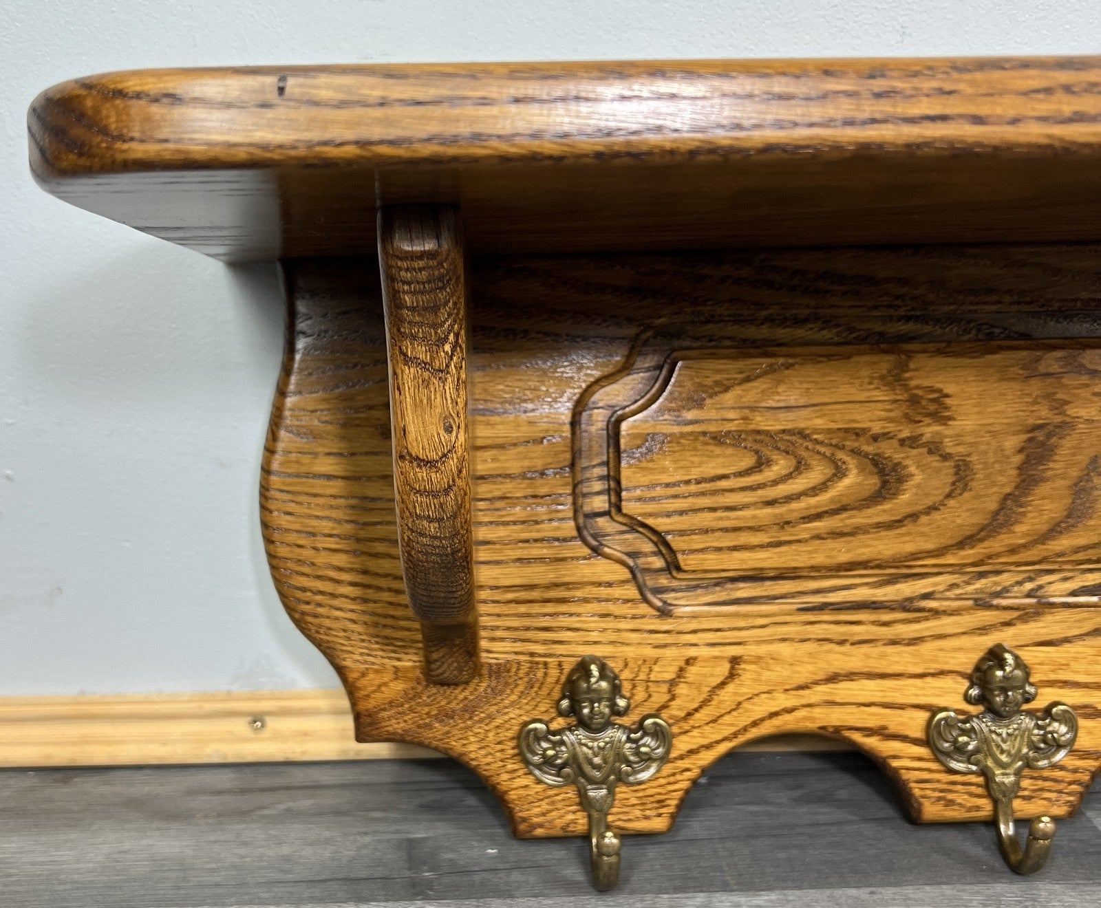 French Vintage Style Coat Rack Oak 5 Hooks Ornate Wall Shelf Coat LOT 47233