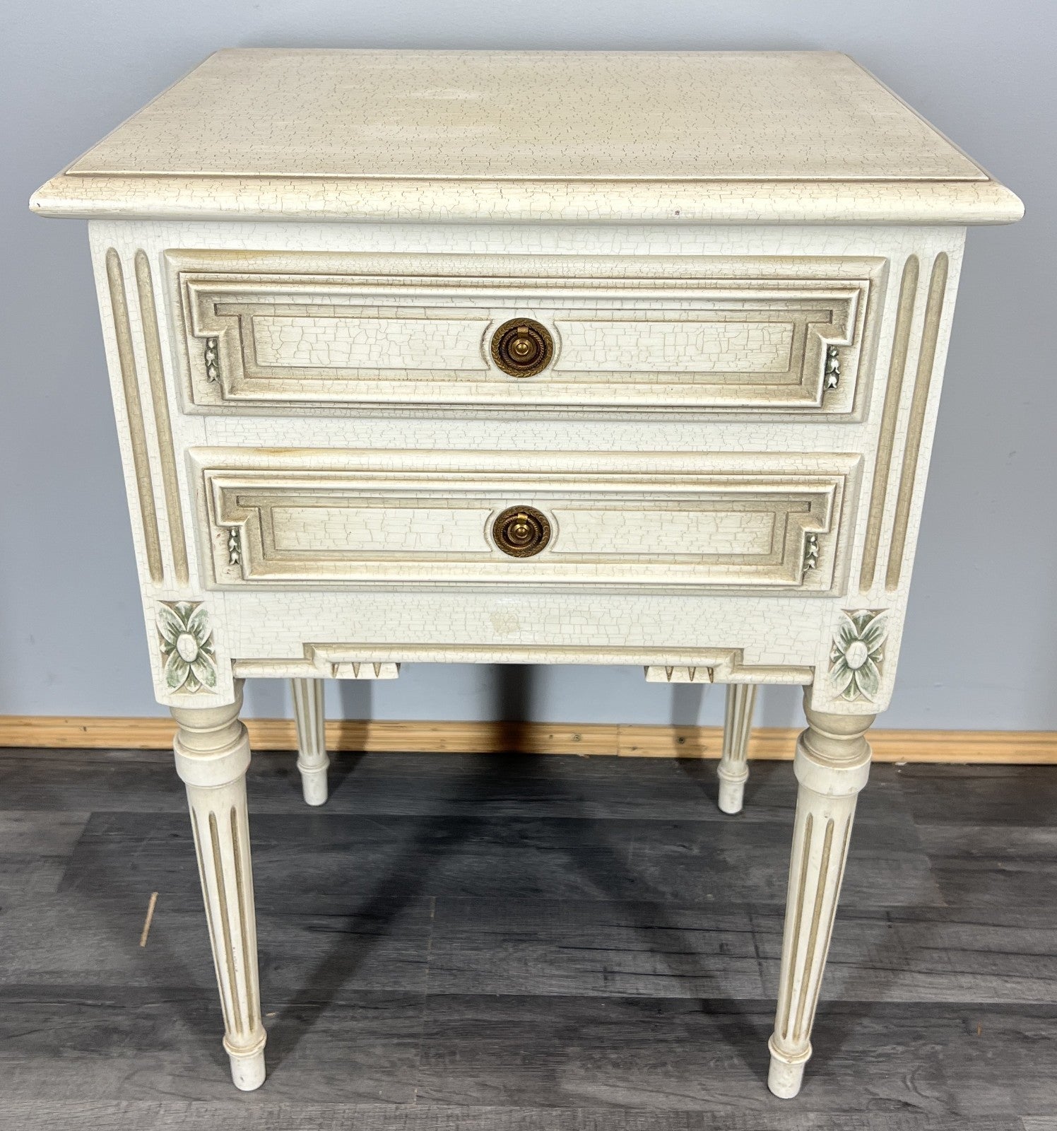 Pair of Bedside Tables Vintage Shabby Chic Louis Nightstands Cabinets LOT 43403