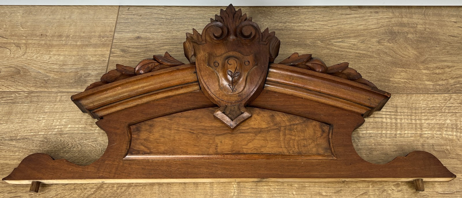 Pediment Antique French Style Walnut Hand Carved Decorative Crest LOT 61760