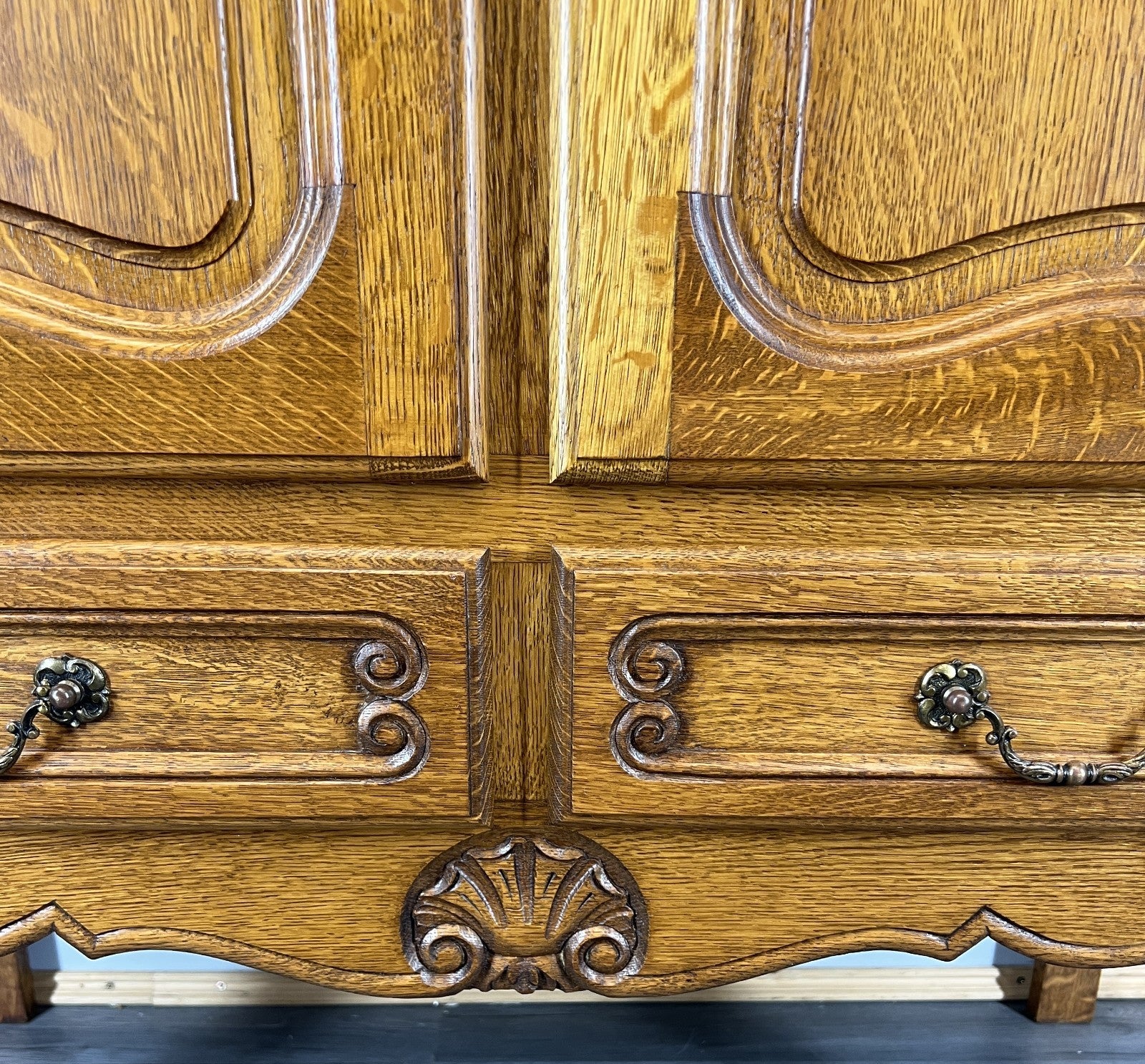 Cabinet Vintage French Louis XVI Oak Carved Cupboard with 2 Drawers LOT 44604